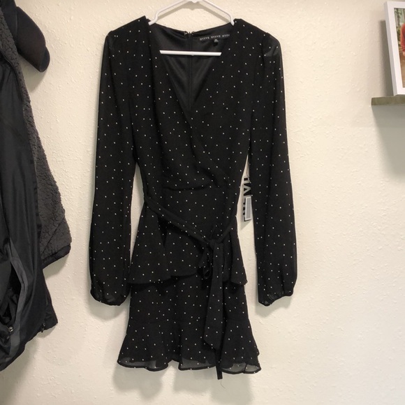 NWT HYFVE black and white polka dot dress! Size M - Picture 2 of 7